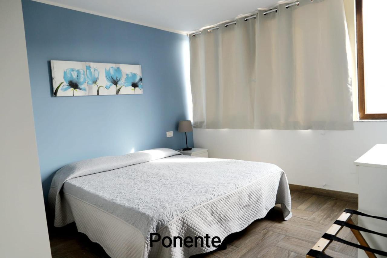 Отель Casa Piano Ponente Изола-делле-Феммине Экстерьер фото